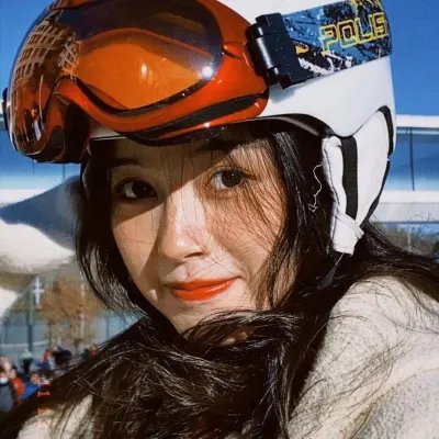 绣闼藏春